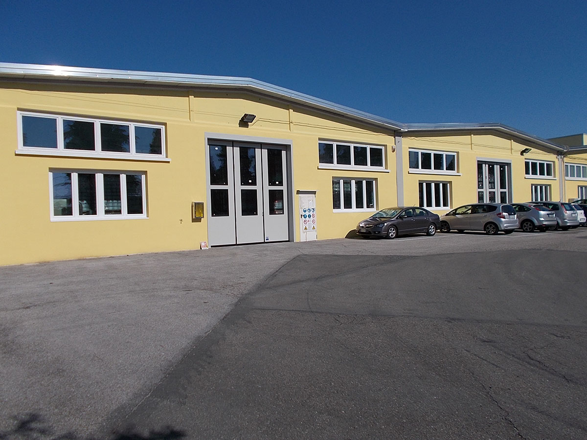 Capannone Industriale + Nuova Tettoia Shed