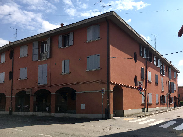 Palazzina ad uso Residenziale e Commerciale